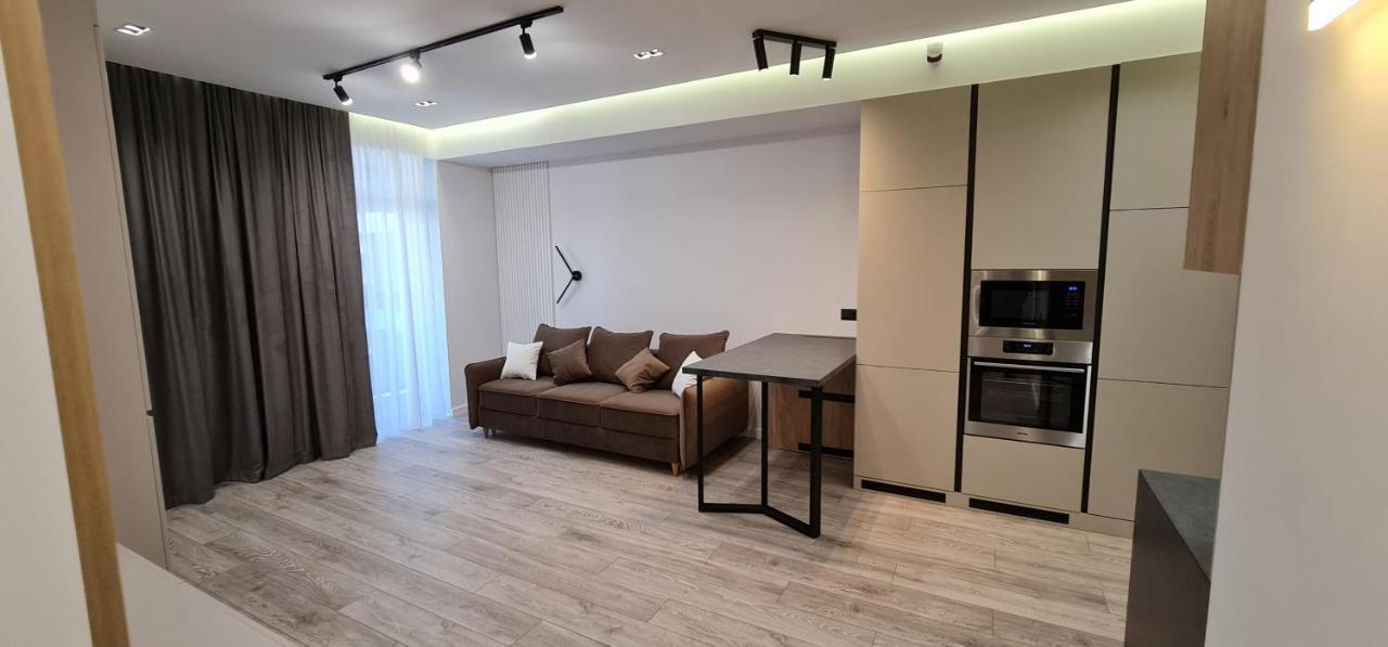 Oasis-Rent Apartment Chisinau Exterior photo
